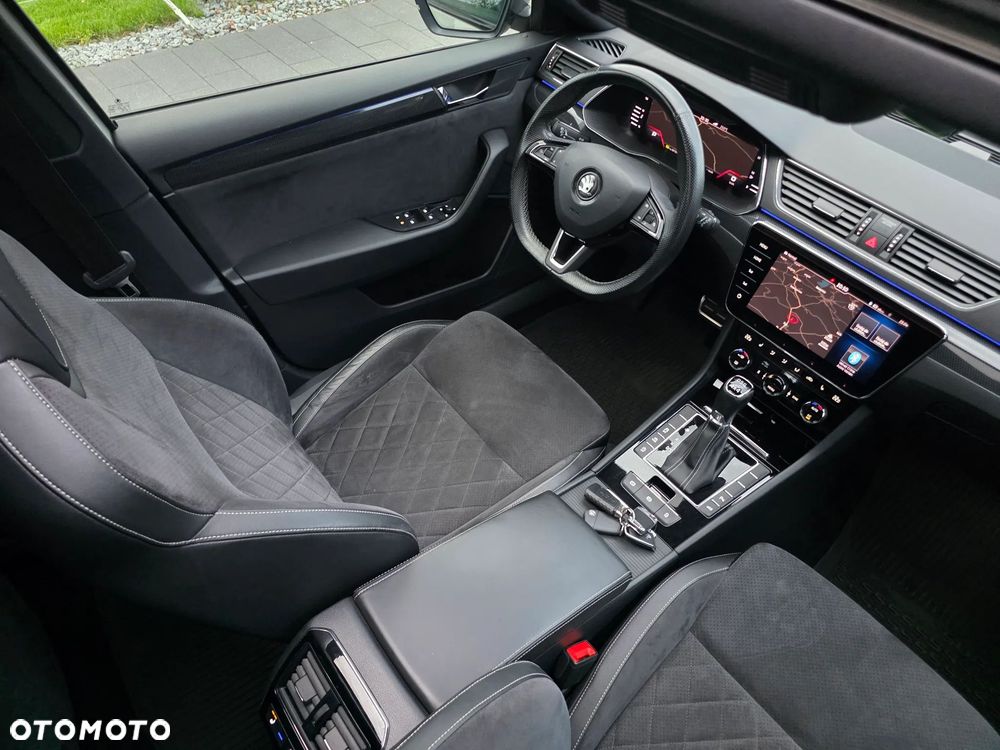 Skoda Superb 2.0 TSI 4x4 Sportline DSG - 32
