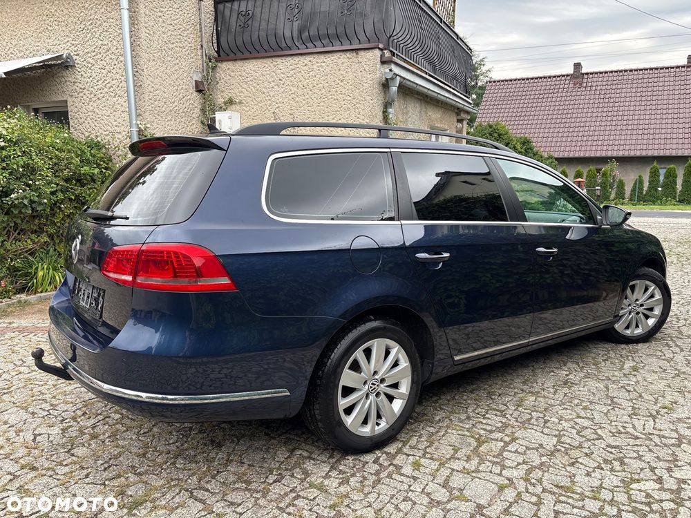 Volkswagen Passat 2.0 TDI Highline - 15