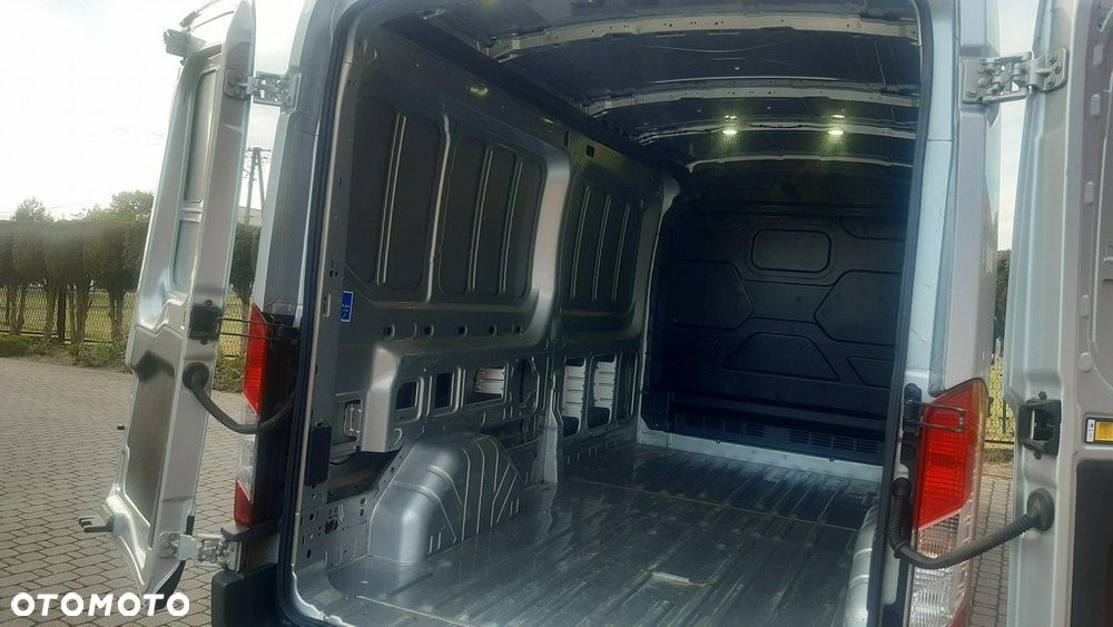Ford Transit - 36