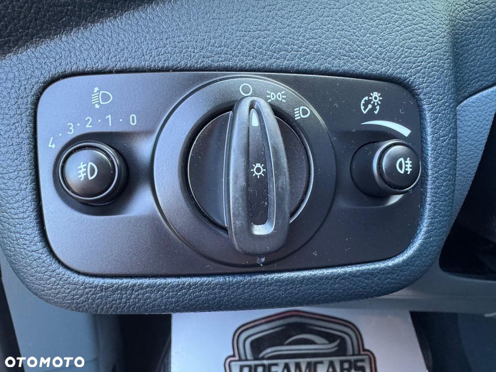 Ford C-MAX - 32