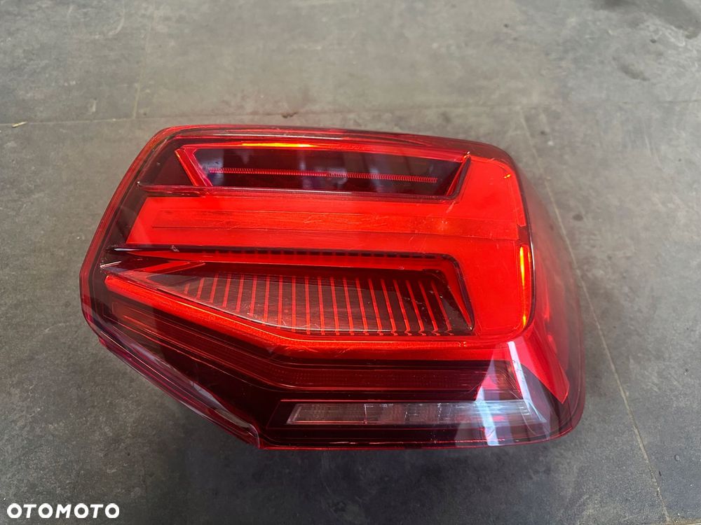 lampa tył tylna prawa led high audi q2 2020- oe 81a945092b - 2