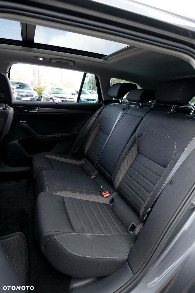 Skoda Superb 2.0 TSI 4x4 Scout DSG - 14