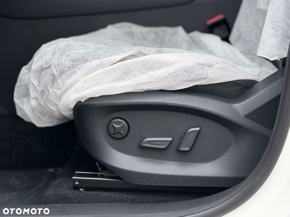 MG HS PHEV 1.5T Exclusive - 23