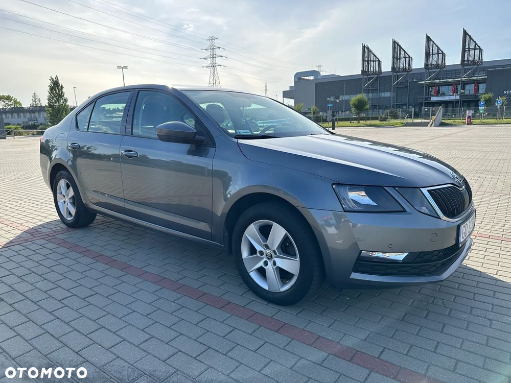 Skoda Octavia ver-1-4-tsi-ambition - 2