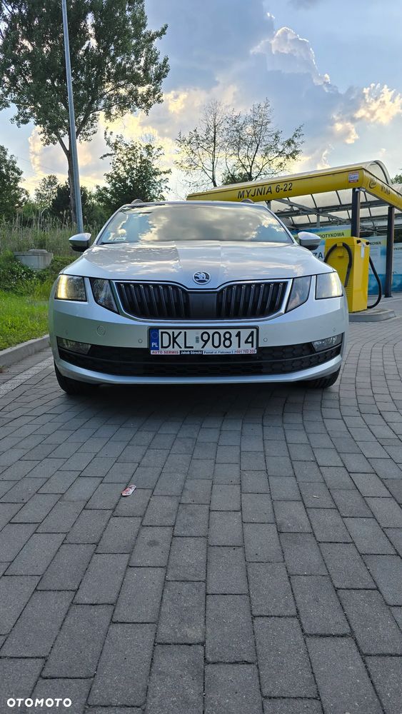 Skoda Octavia 1.6 TDI SCR Style - 2