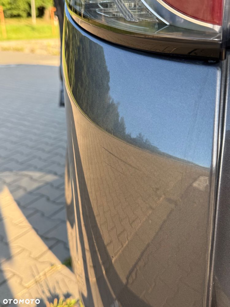 Land Rover Discovery Sport 2.0 TD4 SE - 31
