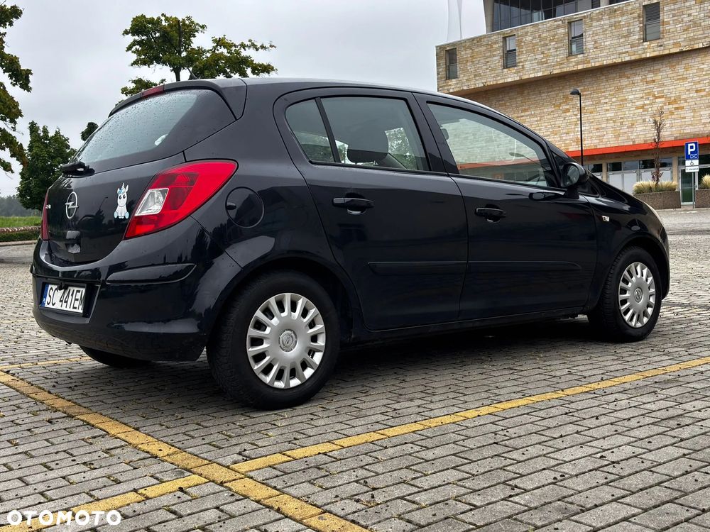Opel Corsa 1.2 16V - 2