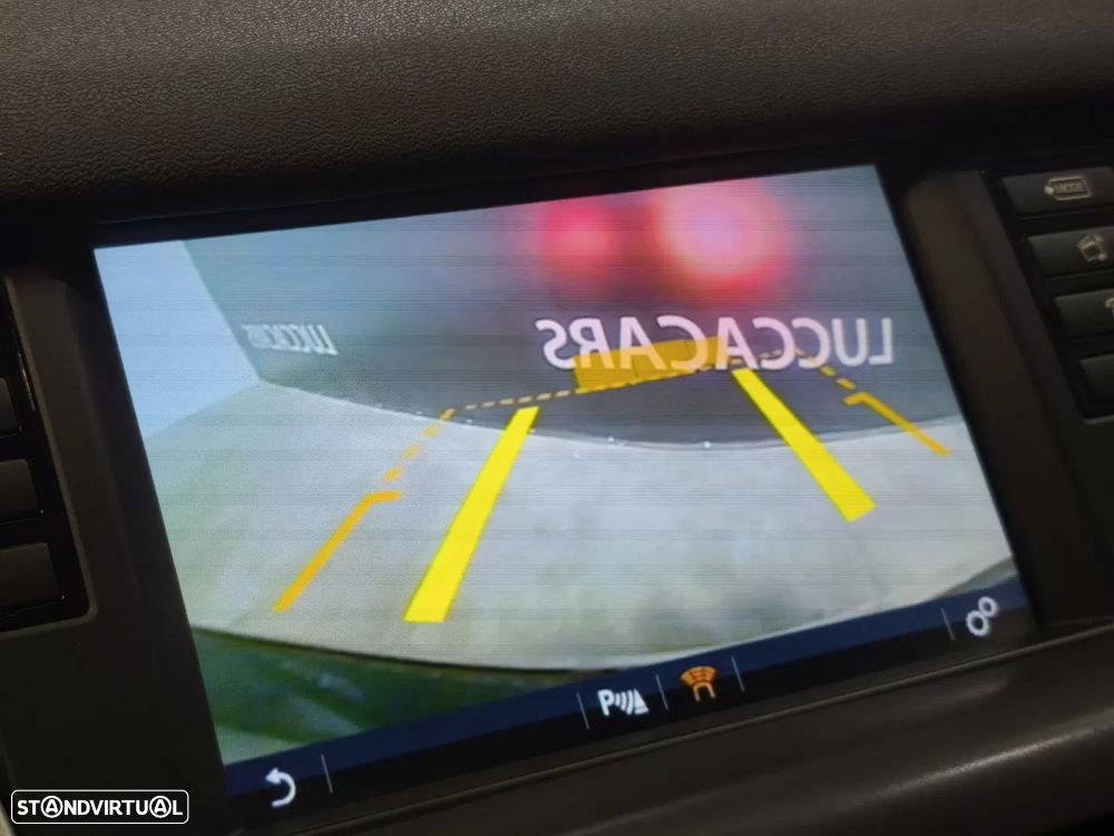 Land Rover Discovery Sport 2.2 SD4 HSE Auto - 26