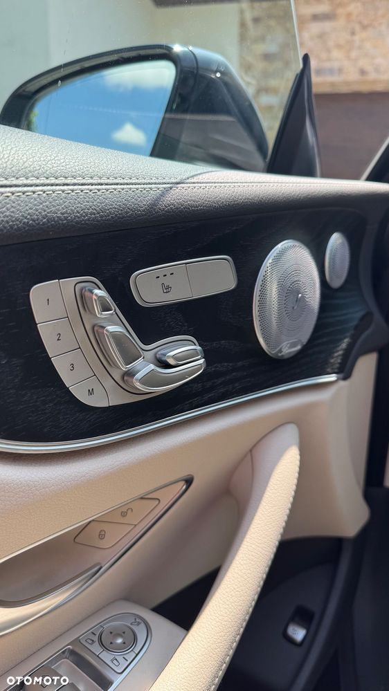 Mercedes-Benz Klasa E 220 d 4-Matic AMG - 17