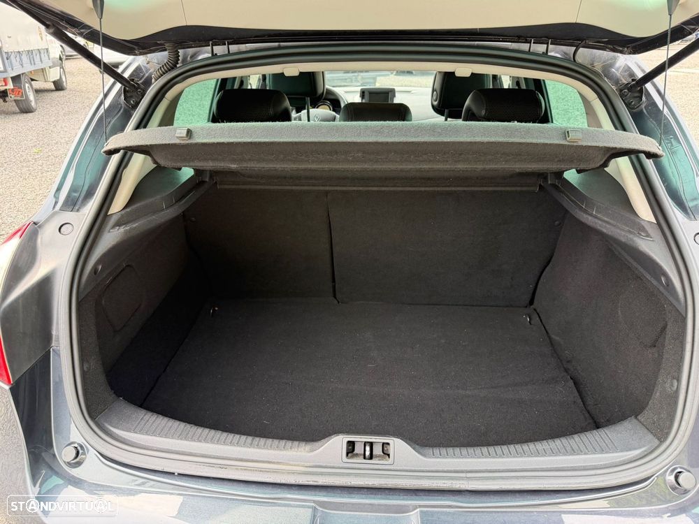 Renault Mégane 1.5 dCi Dynamique - 9
