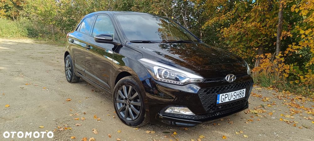 Hyundai I20 2017 photo 2