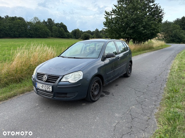 Volkswagen Polo - 8