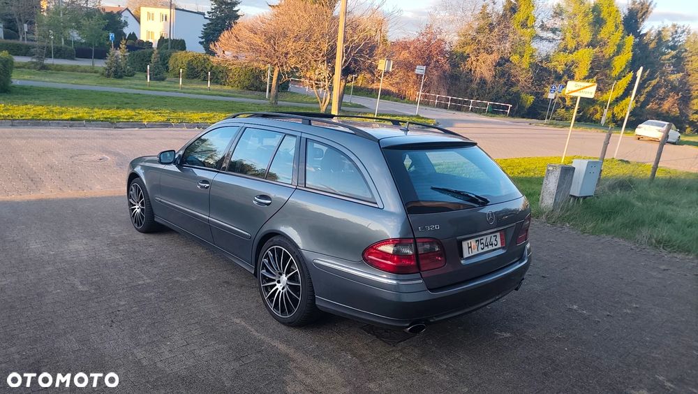 Mercedes-Benz Klasa E 320 CDI 7G-TRONIC Avantgarde BusinessEDITION - 20