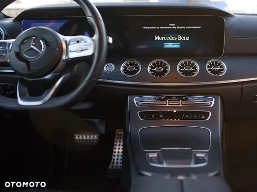 Mercedes-Benz CLS - 6