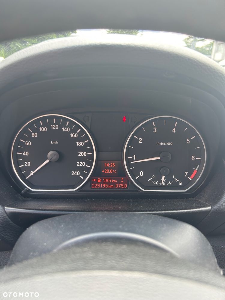 BMW Seria 1 - 12