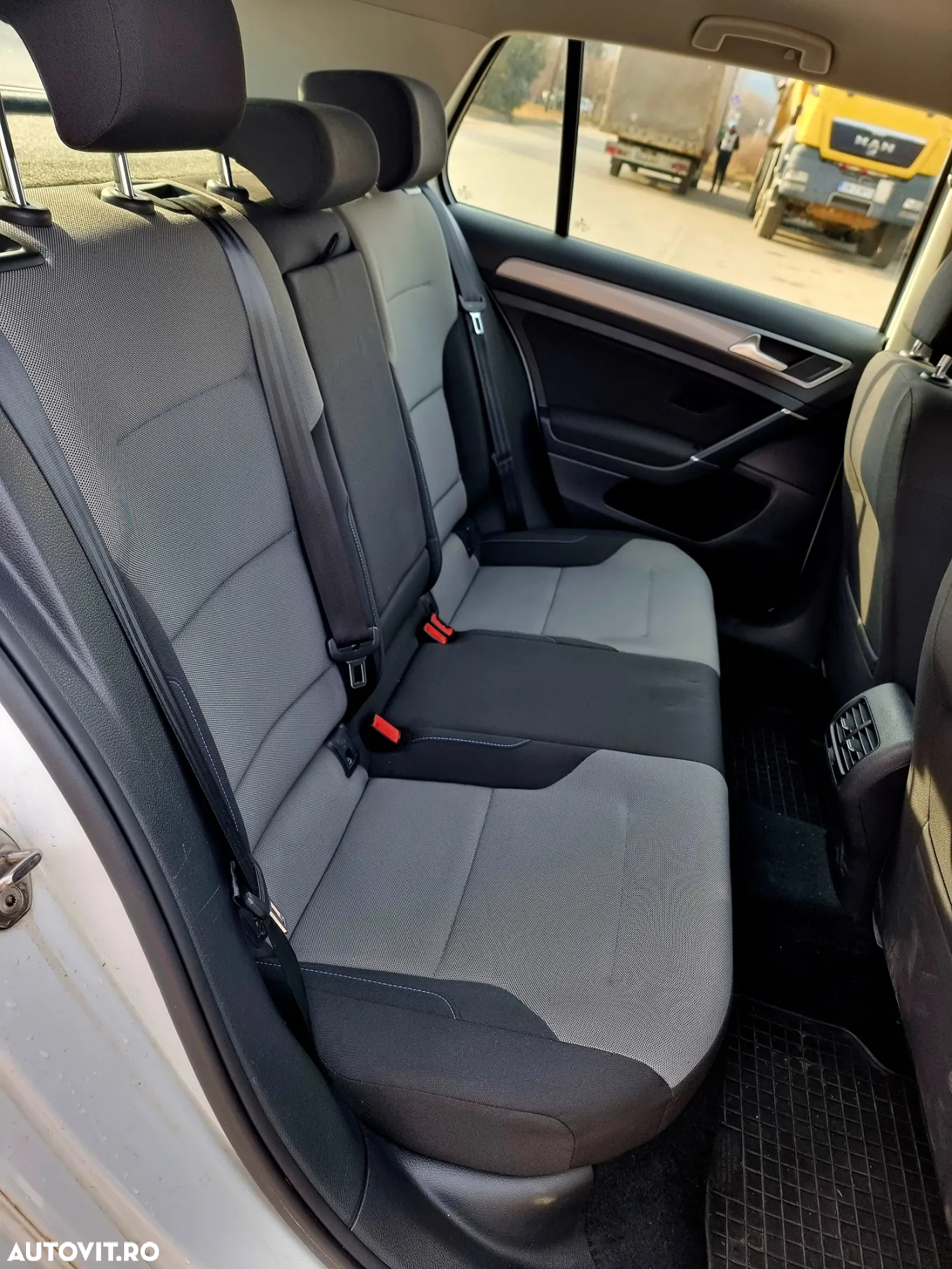 Volkswagen Golf e-Golf - 6