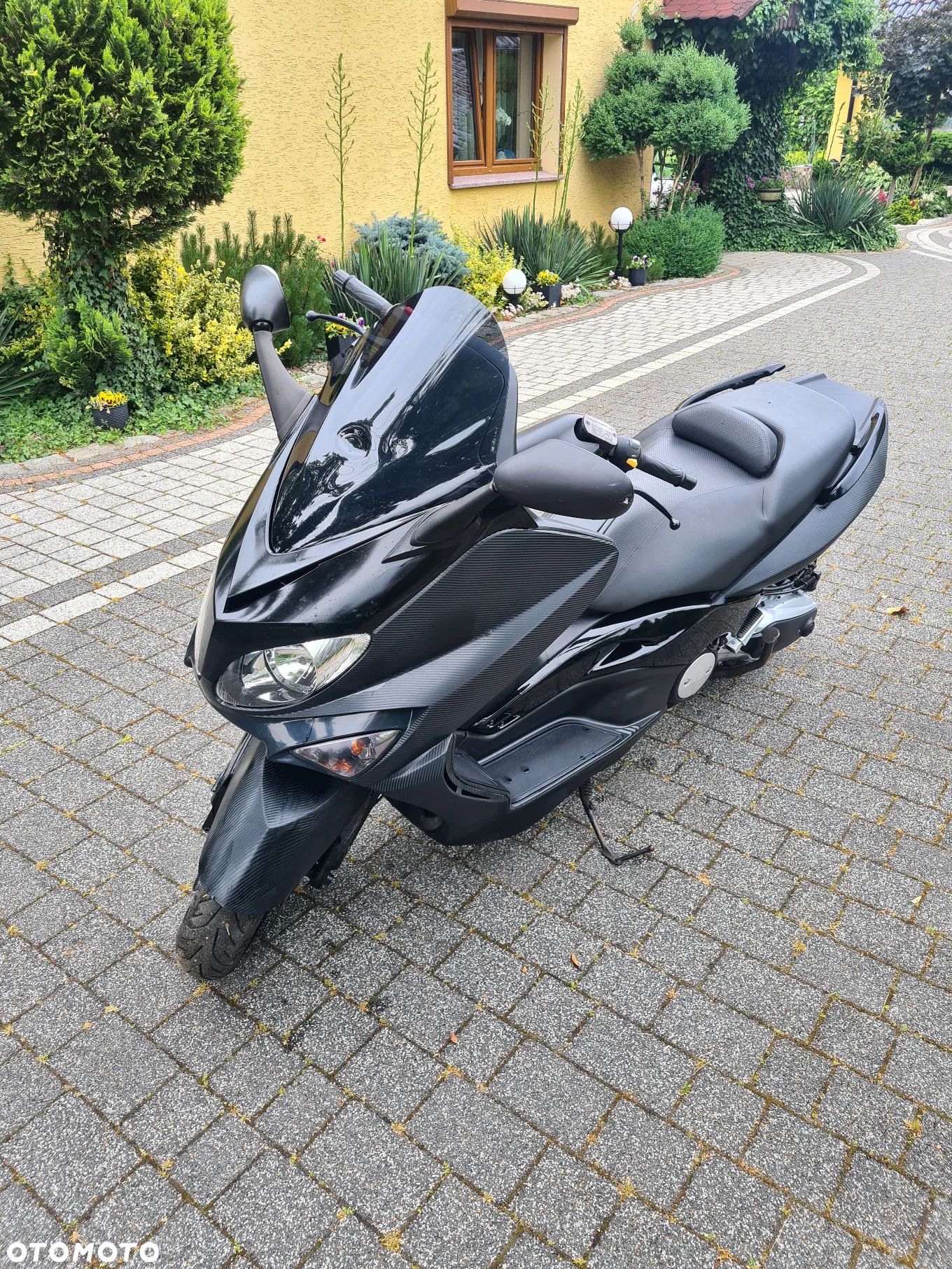 Yamaha Tmax - 1