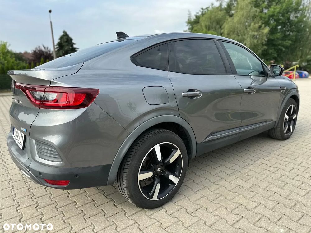 Renault Arkana 1.6 E-TECH R.S Line MMT - 11