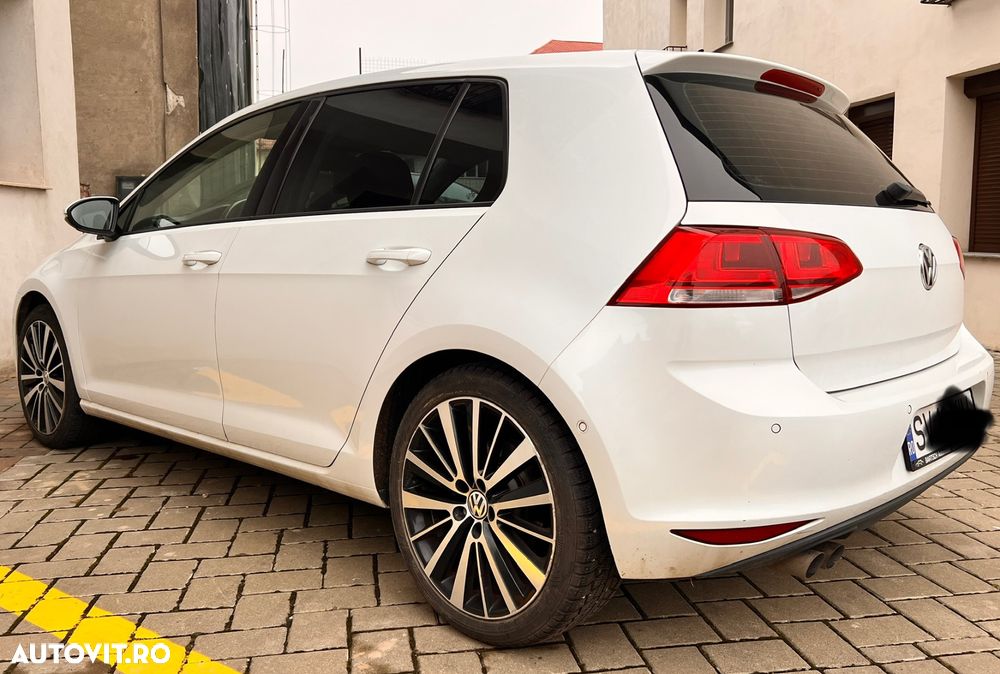Volkswagen Golf 2.0 BlueTDI DSG Highline - 5