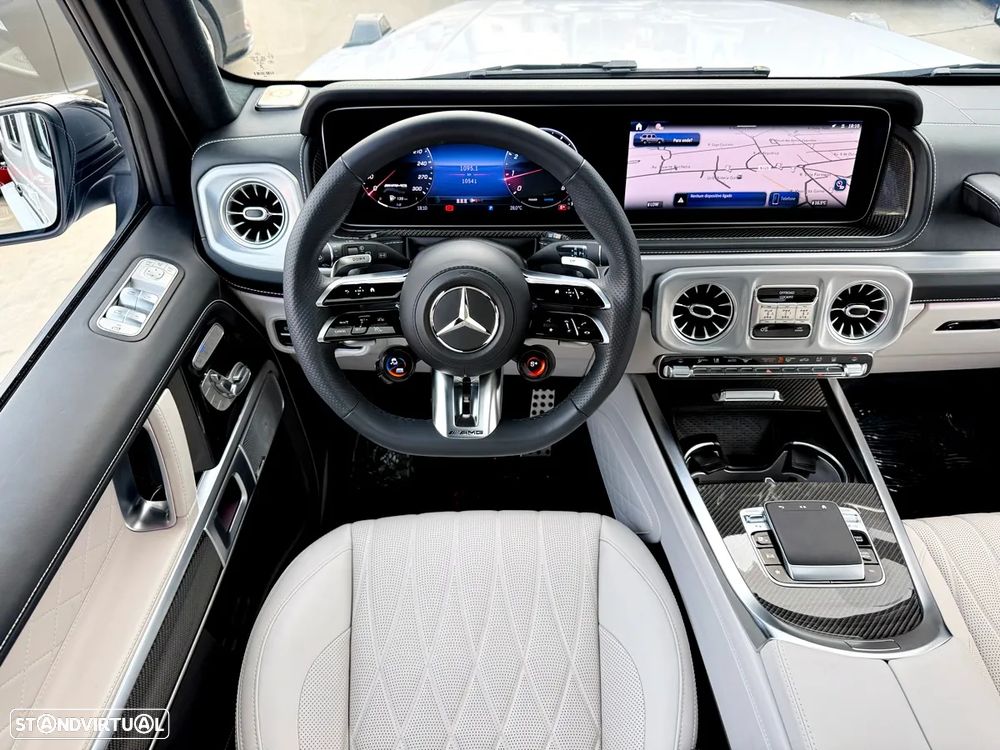 Mercedes-Benz G 63 AMG Standard - 11