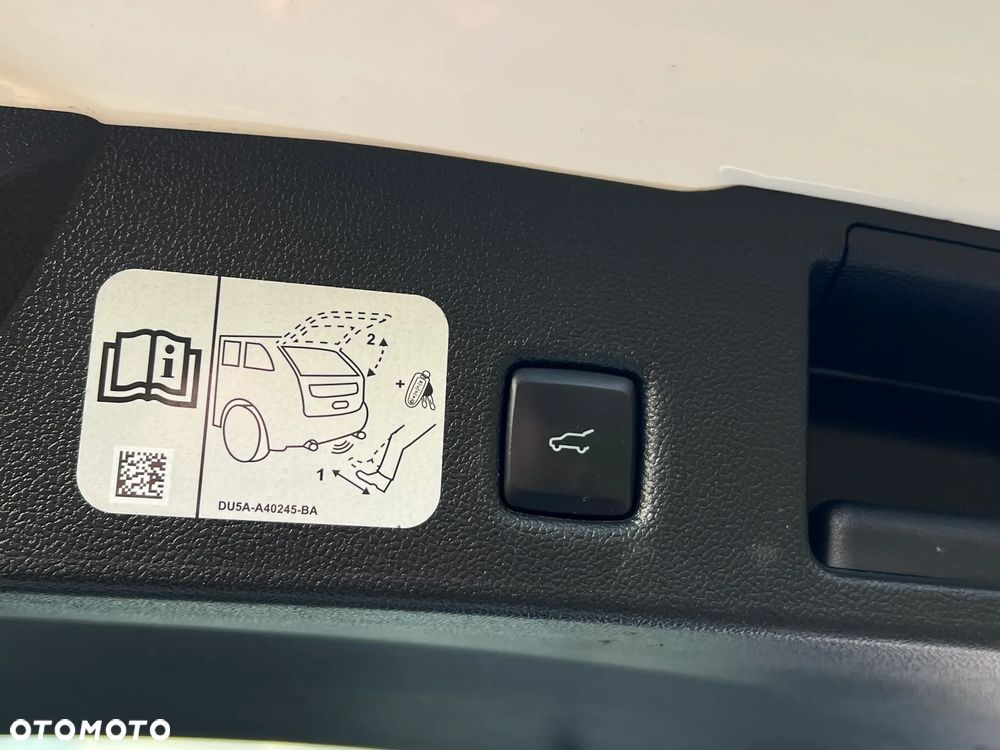 Ford Kuga 2.5P PHEV FWD ST-Line X - 20