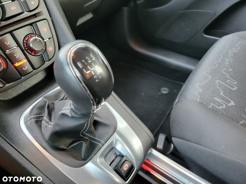 Opel Meriva 1.4 T Cosmo - 13
