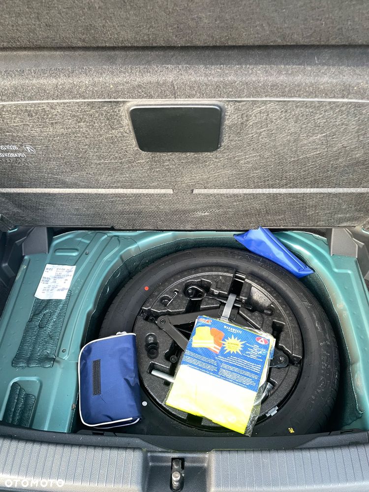 Volkswagen T-Cross 1.0 TSI Style DSG - 17