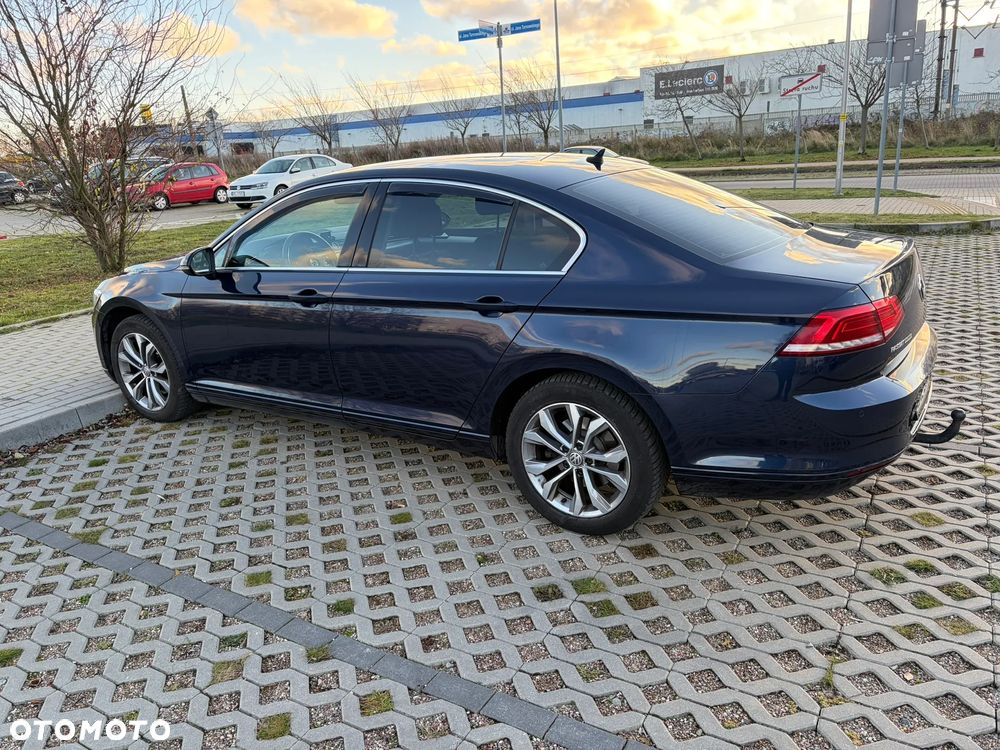 Volkswagen Passat 1.8 TSI BMT Comfortline - 2