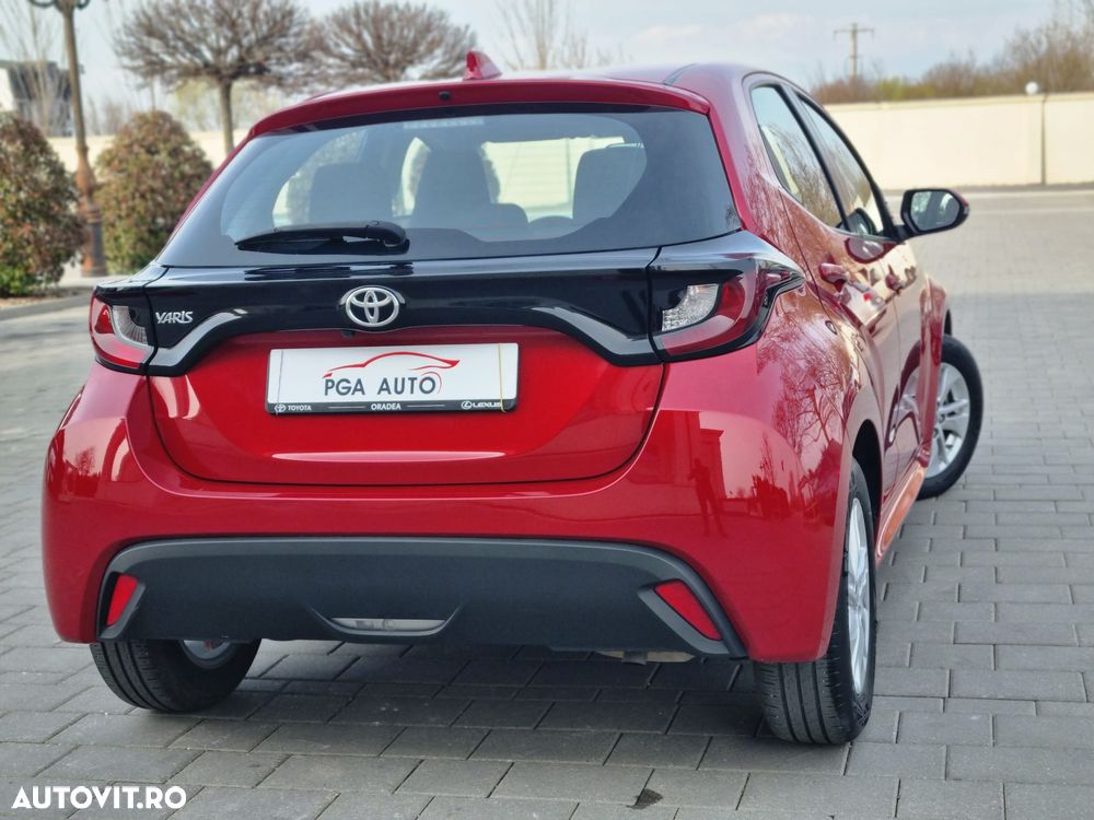 Toyota Yaris 1.5 L CVT Dynamic - 6