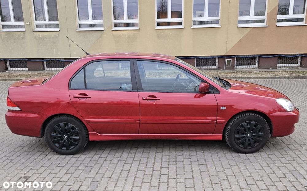 Mitsubishi Lancer - 4