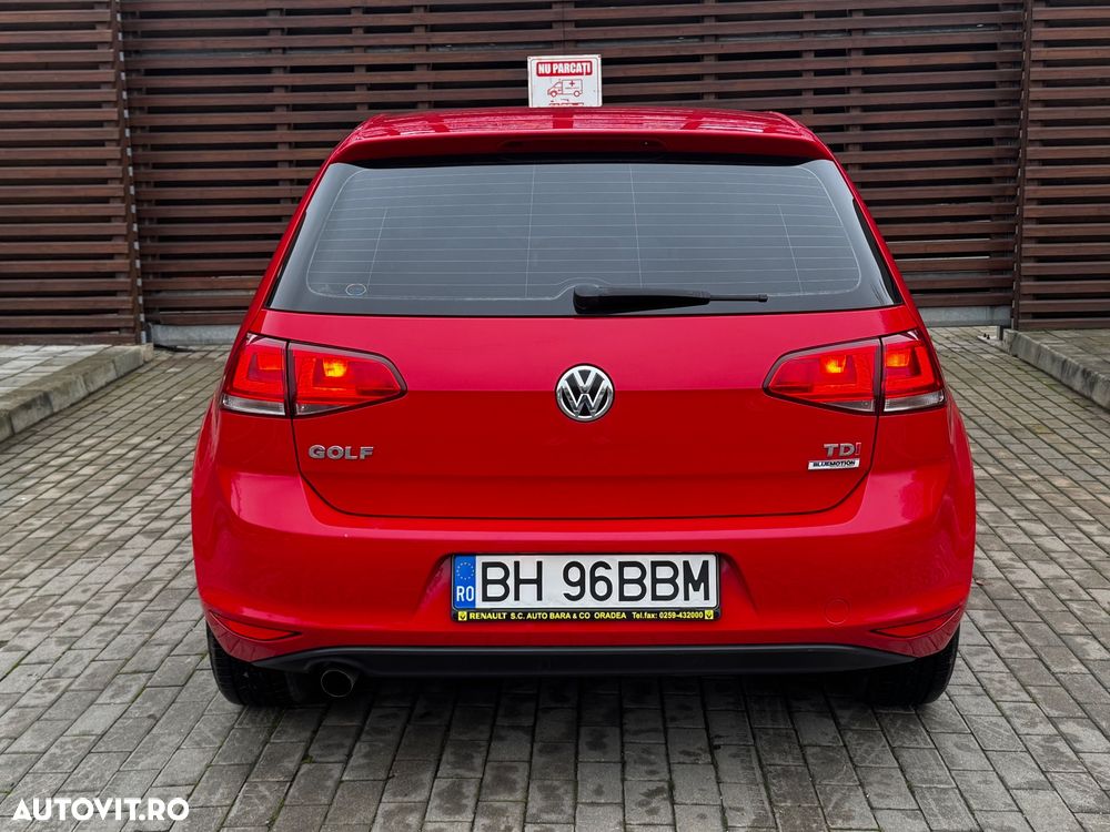 Volkswagen Golf 1.6 TDI DPF Comfortline - 8
