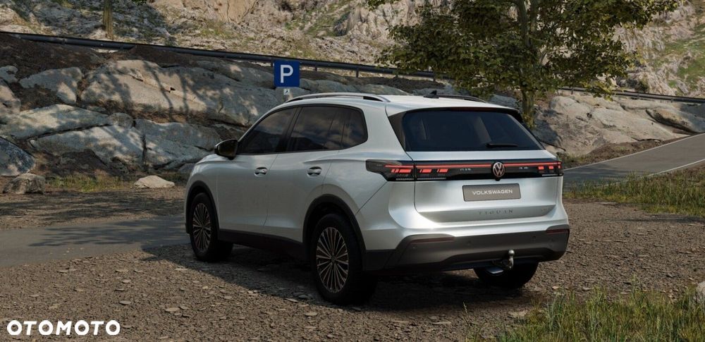 Volkswagen Tiguan - 3