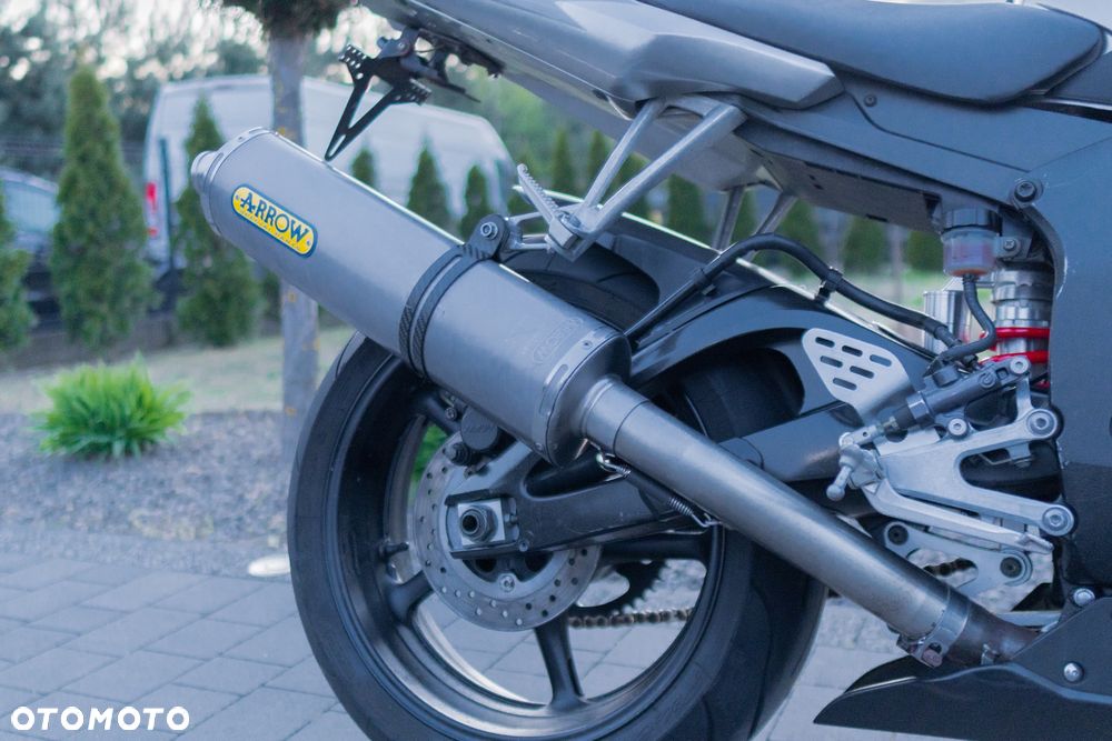 Yamaha R6 - 13