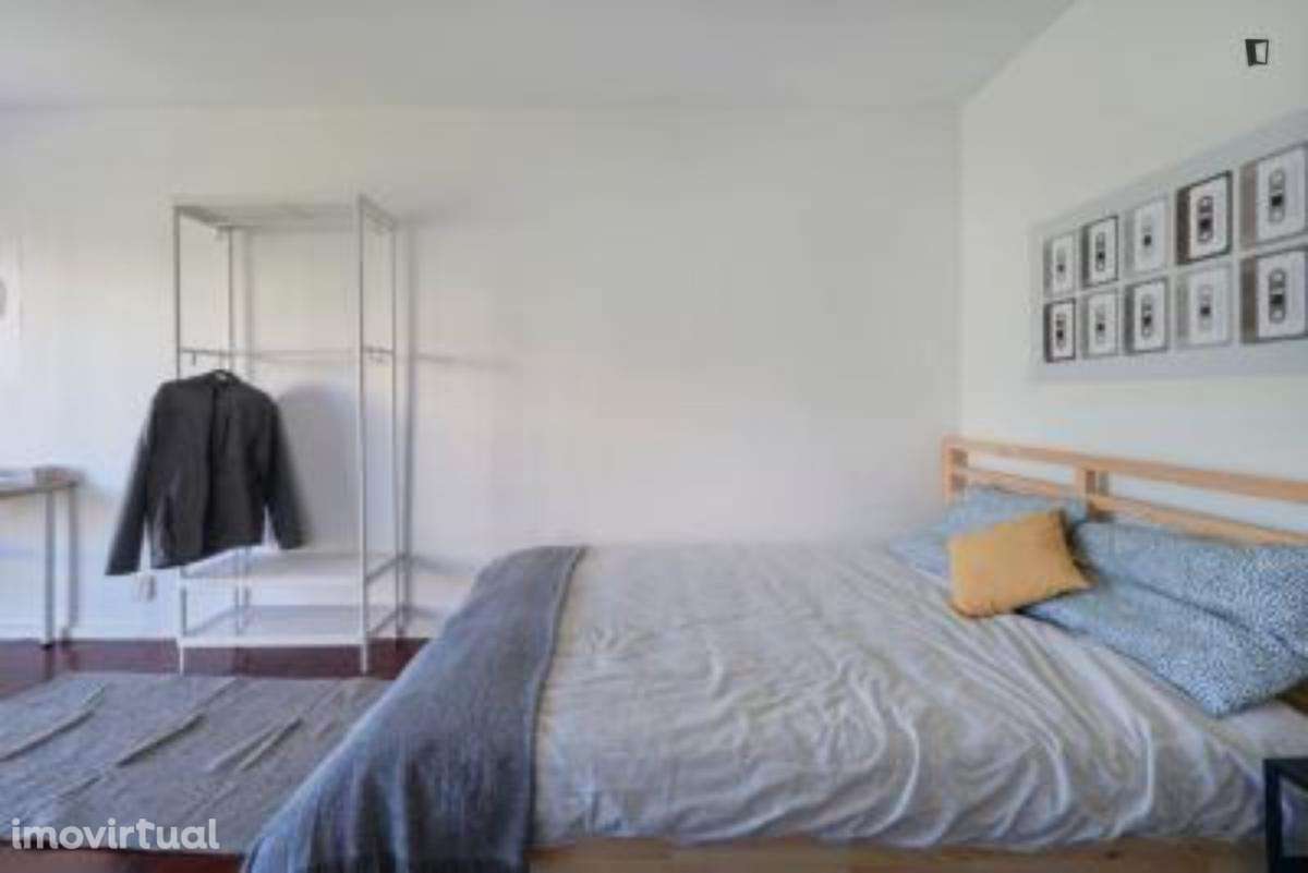 Quarto - localizado em Telheiras Lisbon - Grande imagem: 2/17