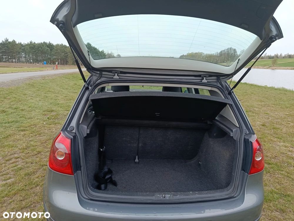 Volkswagen Golf - 3