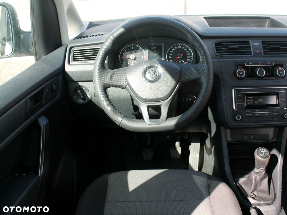 Volkswagen Caddy - 9