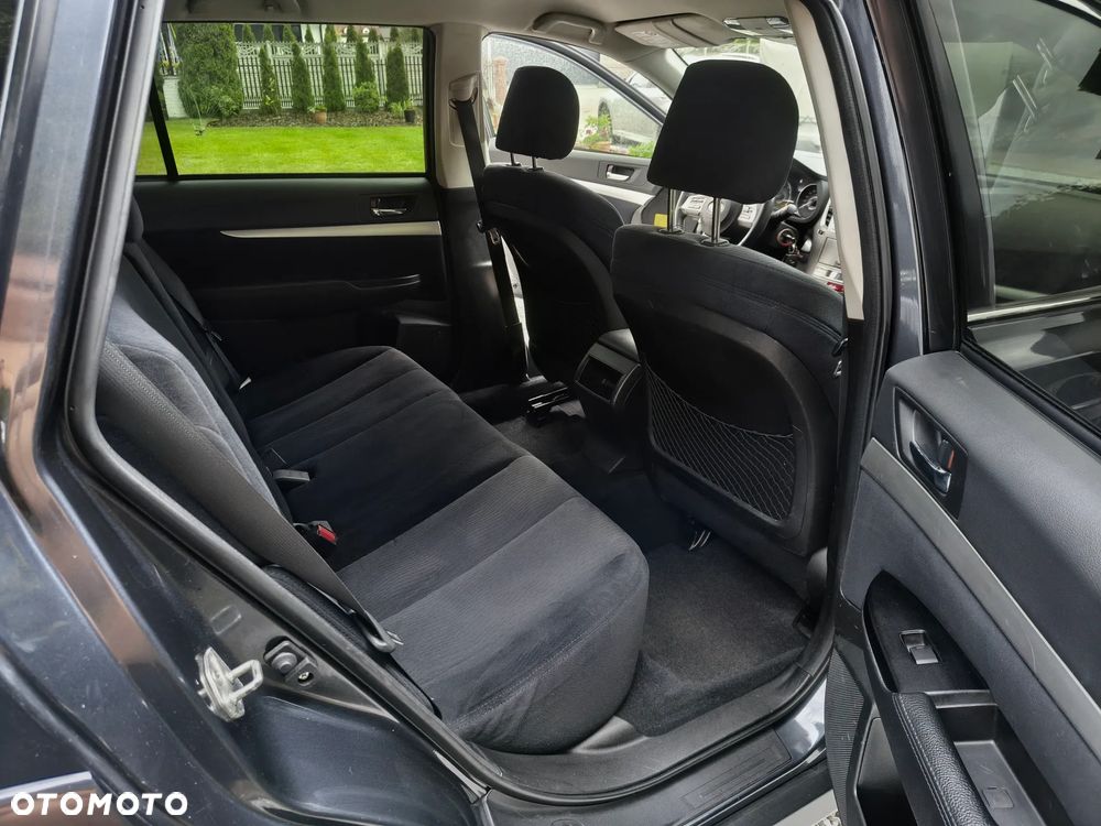 Subaru Outback - 6