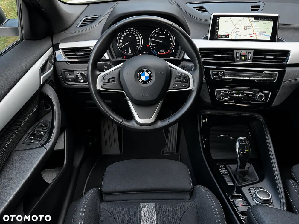 BMW X2 sDrive18i - 18