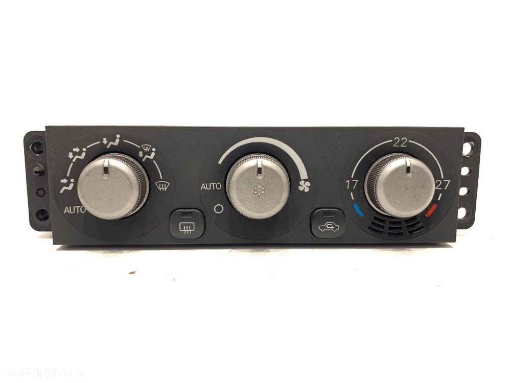 PANEL STEROWANIA NAWIEWU  MITSUBISHI LANCER VII (CS_A, CT_A) 2000 - 2013 2.0 (CS9A) 99 kW [135 KM] - 1