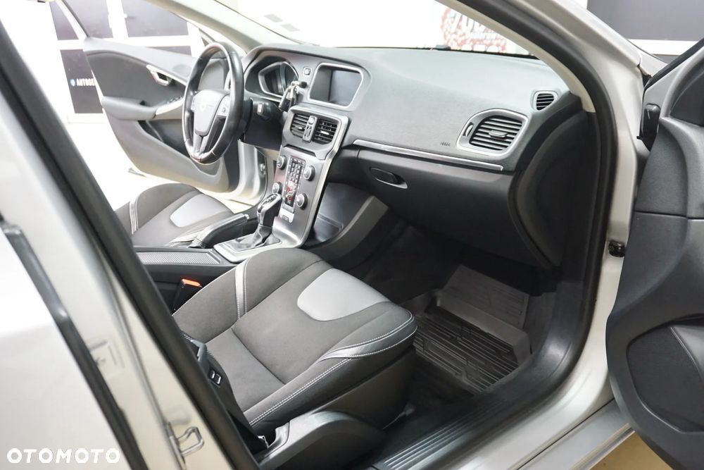 Volvo V40 D2 Geartronic Kinetic - 22