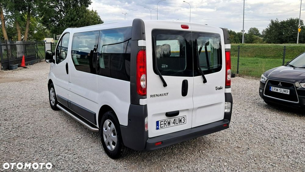 Renault Trafic - 6