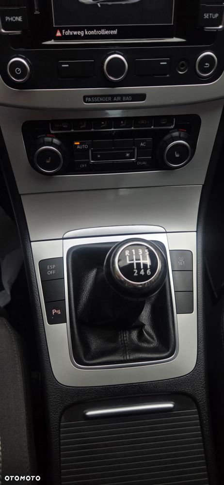 Volkswagen Passat CC 1.8 TSI Exclusive - 25