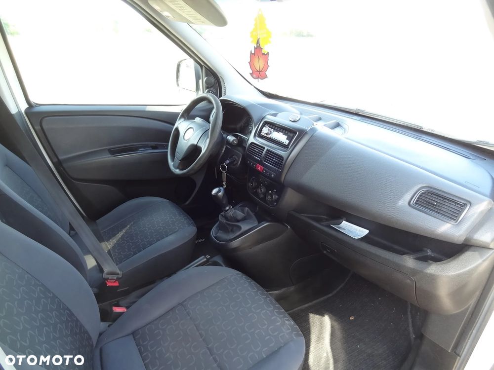 Fiat Doblo - 9