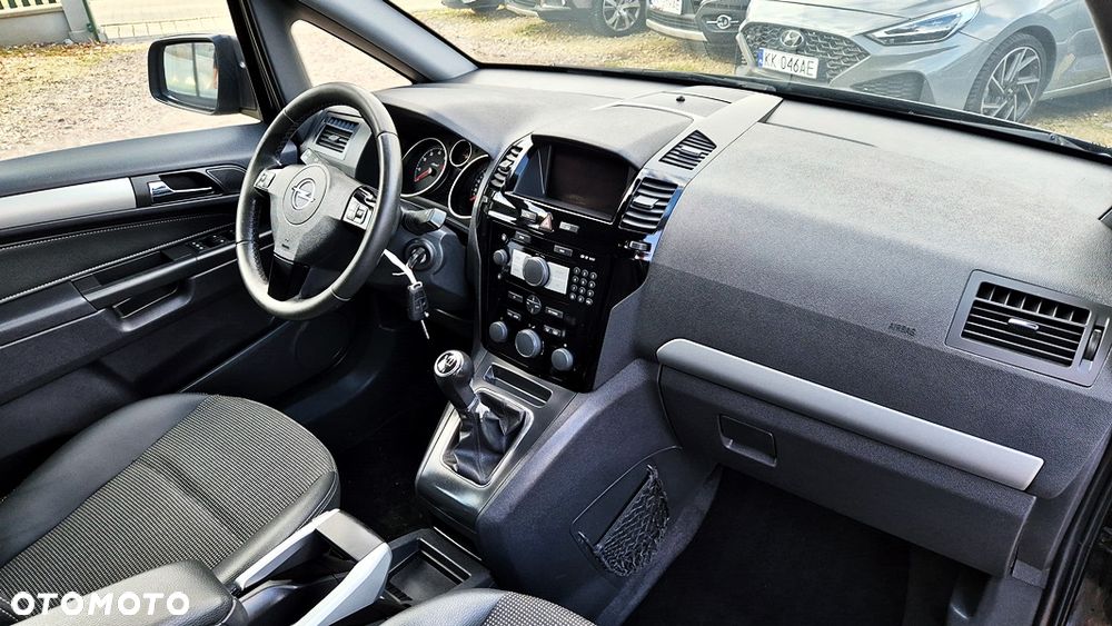 Opel Zafira 2010
