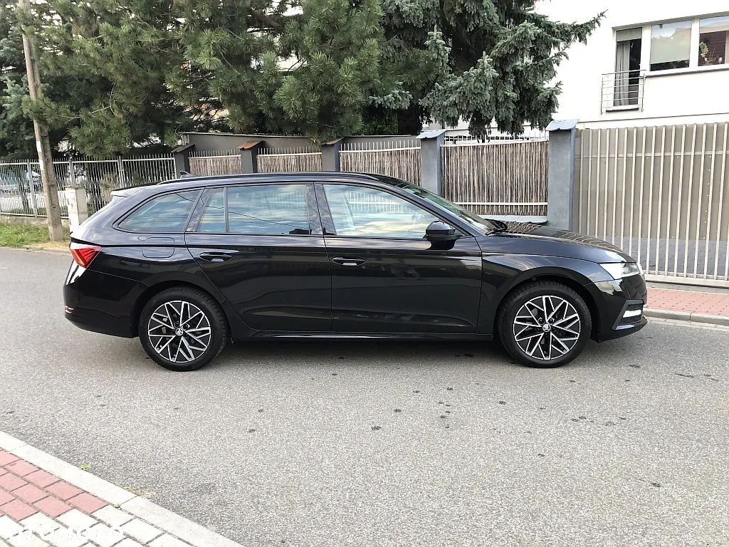 Skoda Octavia 2.0 TDI Ambition DSG - 4