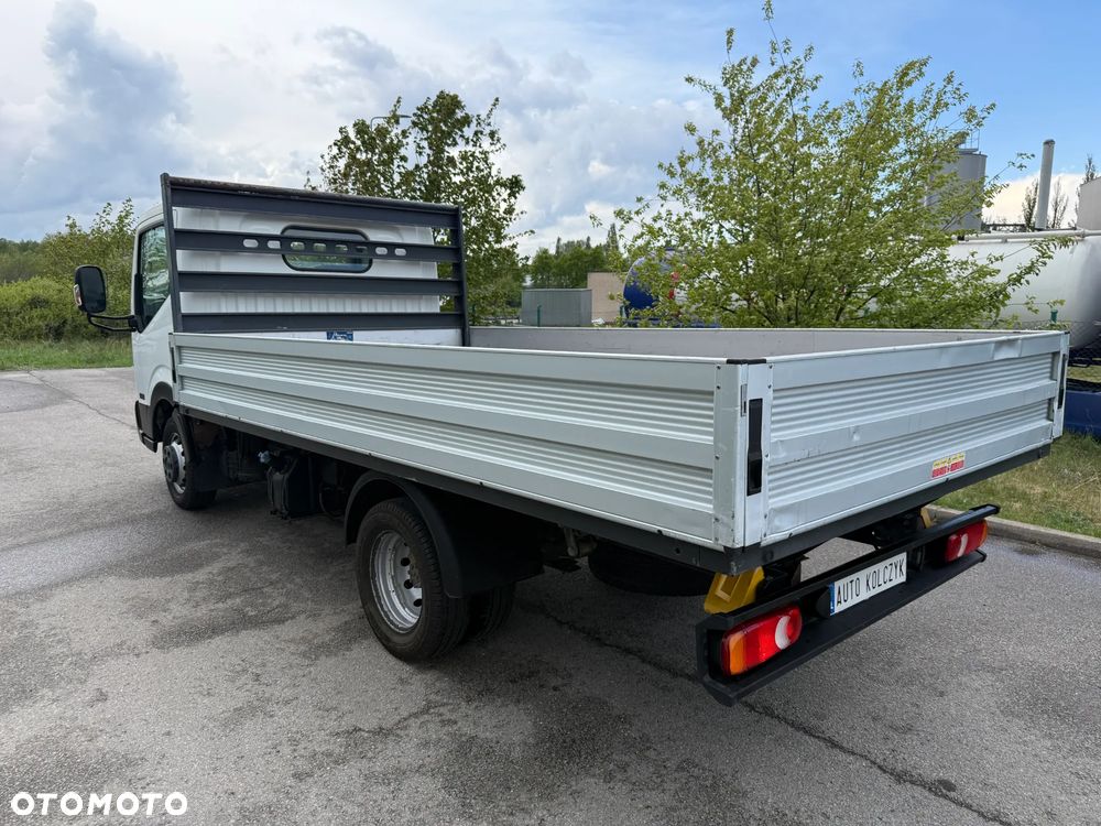 Nissan NT 400  Cabstar - 7