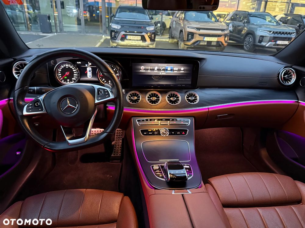 Mercedes-Benz Klasa E 220 d 4-Matic 9G-TRONIC - 4