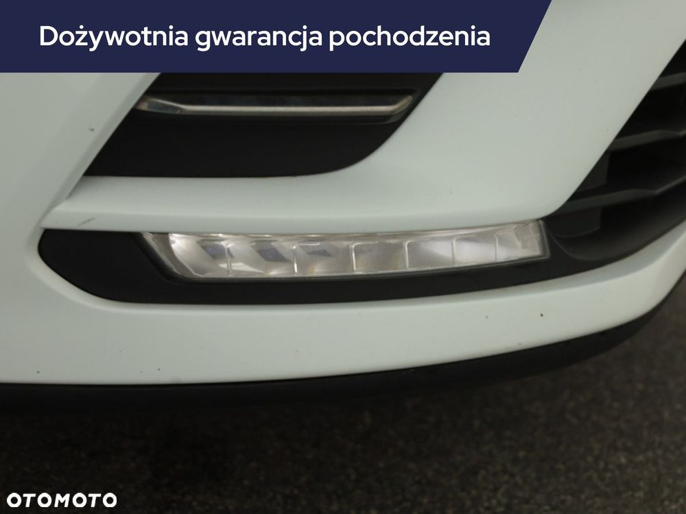 Renault Clio - 17