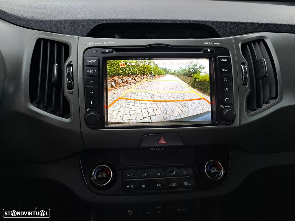 Kia Sportage 1.7 CRDI 2WD Vision - 32