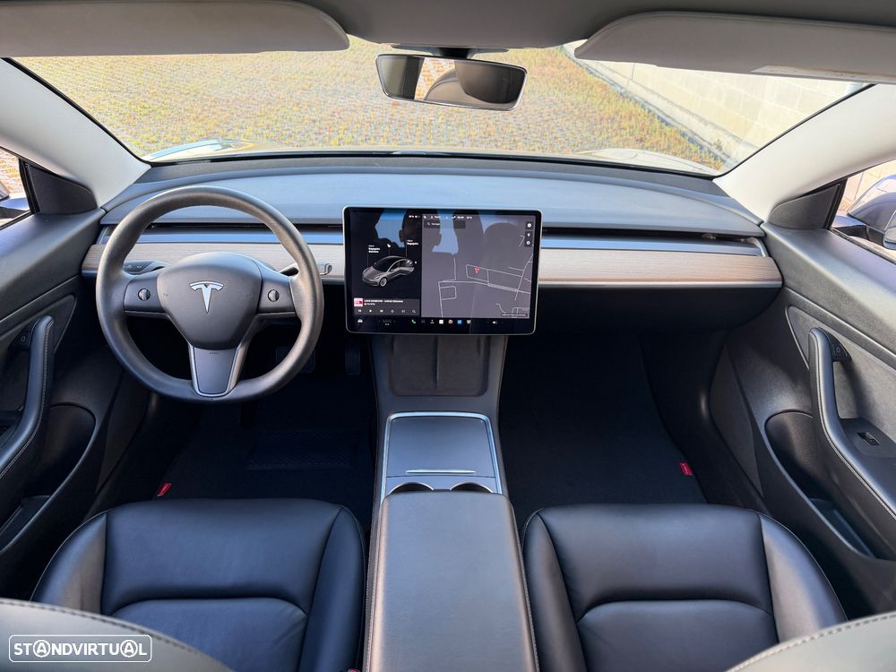 Tesla Model 3 Standard Range Plus RWD - 11